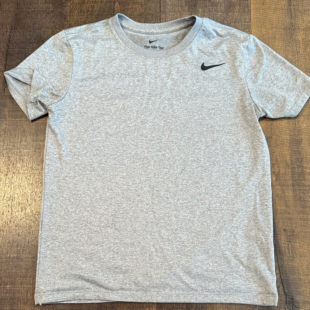 The Nike Tee- Women’s Gray Short Sleeve Drifit Tee